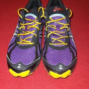 Asics purples and yellow running sneakers. Size 7. Preloved.